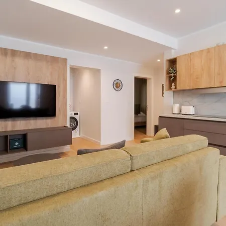 Balluta Bay Seaside By 360 Estates