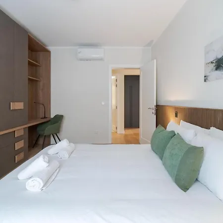Balluta Bay Seaside By 360 Estates *