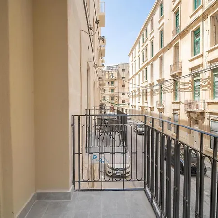 Apartment Balluta Bay Seaside By 360 Estates *